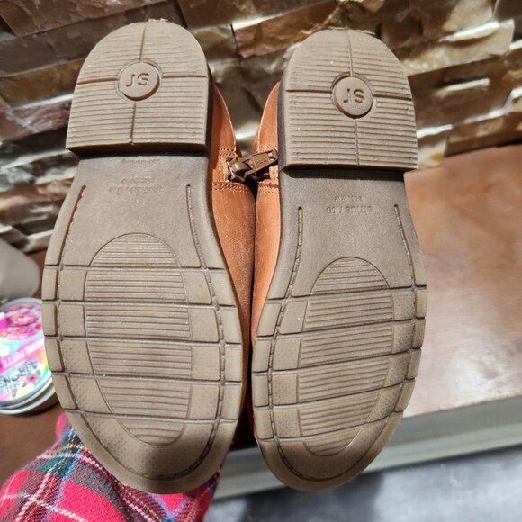 Stride Rite Ivy Tan Genuine Leather Platinum Boots - Picture 9 of 9